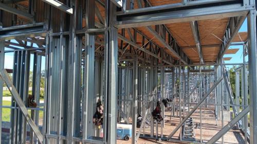 D8E20713-8673-4FA1-B57A-0597CE8607CD-1