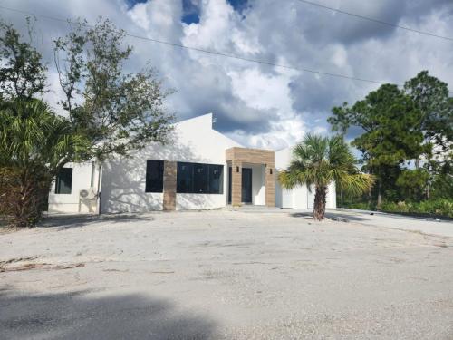 WhatsApp-Image-2024-09-09-at-16.09.17